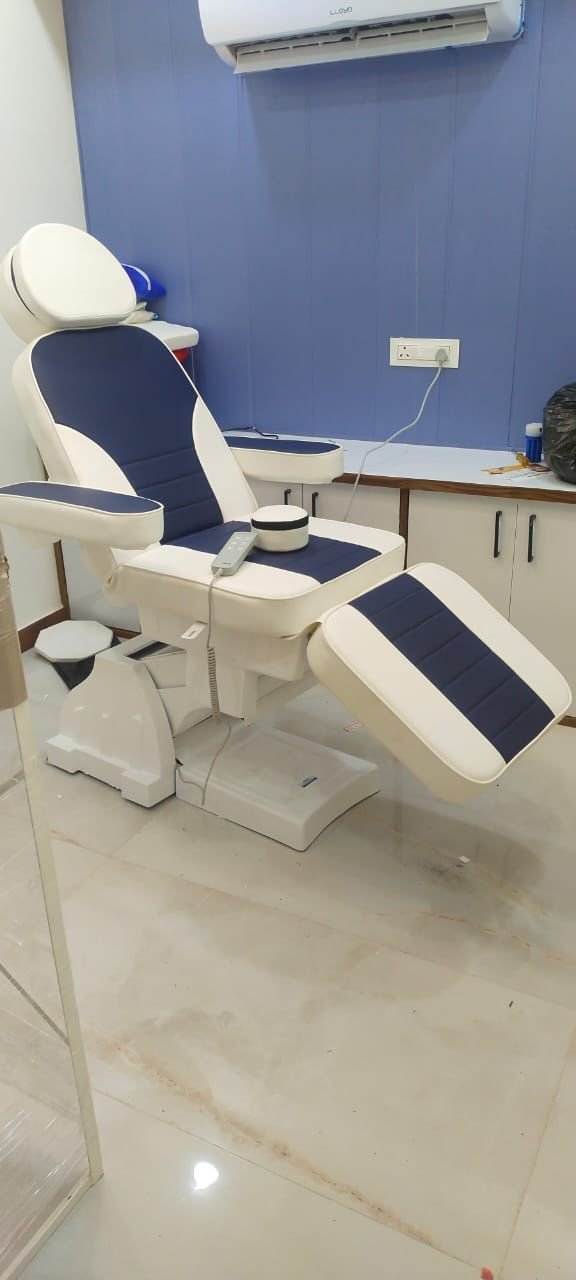 Derma Chair
